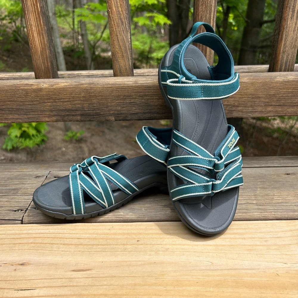 Women's Teva Tirra Sandals sz 9